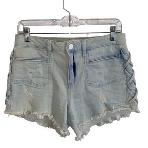 WILLIAM RAST LIGHT WASH DISTRESSED SHORT SHORTS